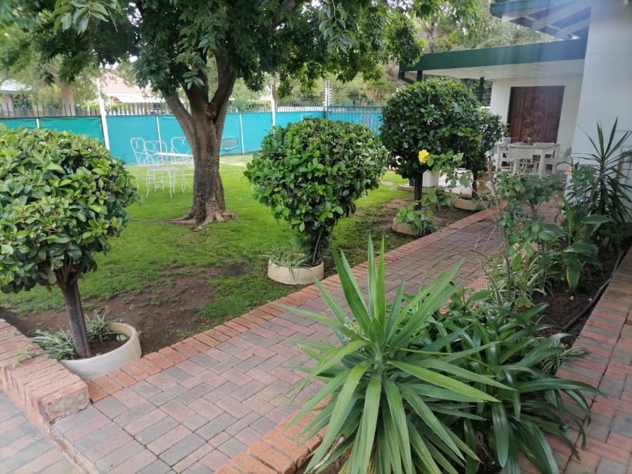 8 Bedroom Property for Sale in Bedelia Free State